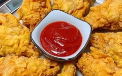 小姐姐炸鸡临汾,小姐姐炸鸡，酥脆诱人，回味无穷